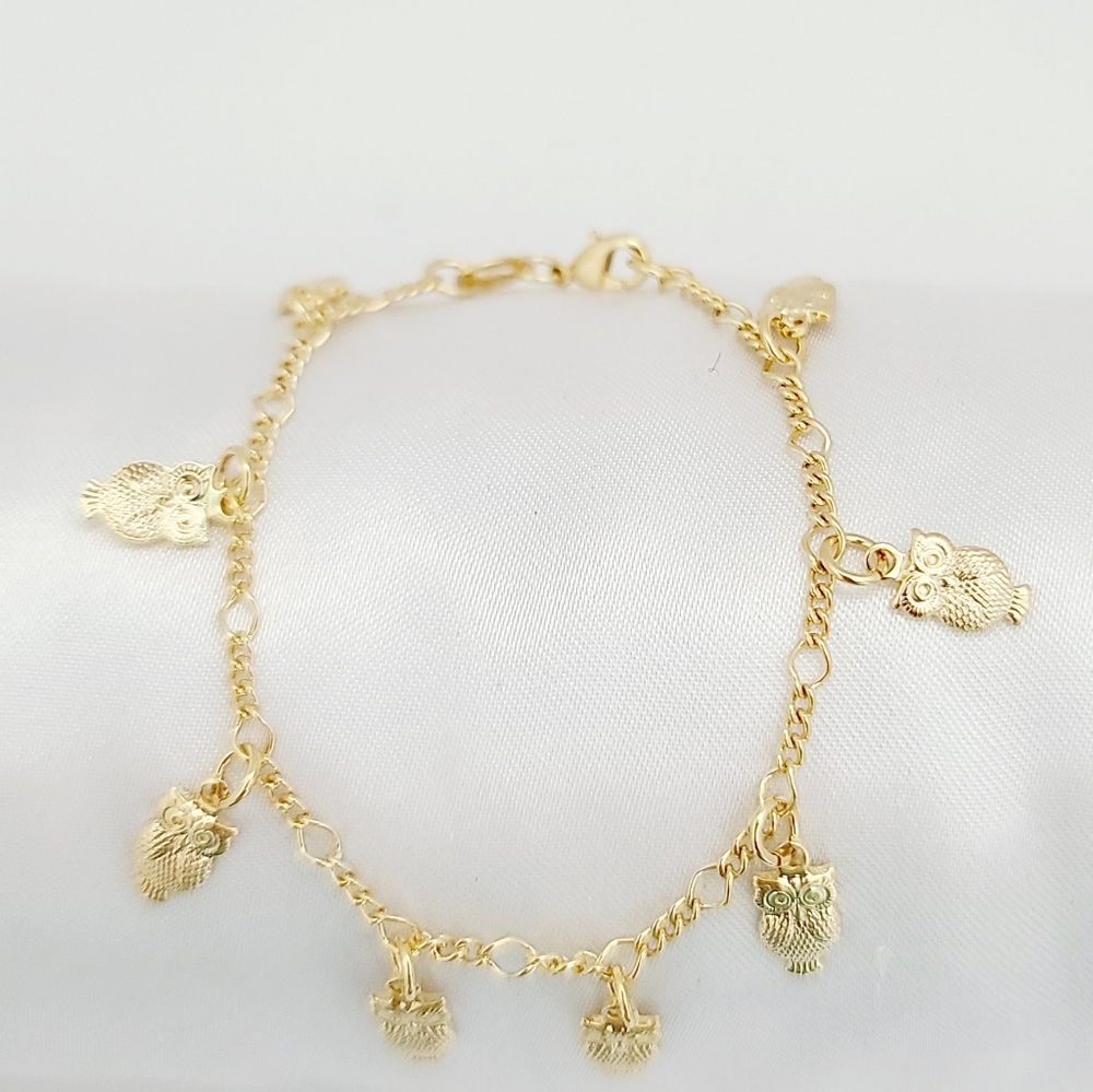 Owl charms baby girl bracelet. Gold plated. New - Picture 4 of 6